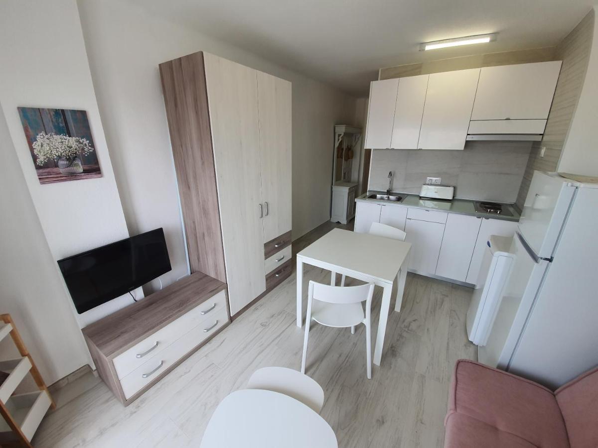 Apartamento Albatros Beach-3 Empuriabrava Dış mekan fotoğraf